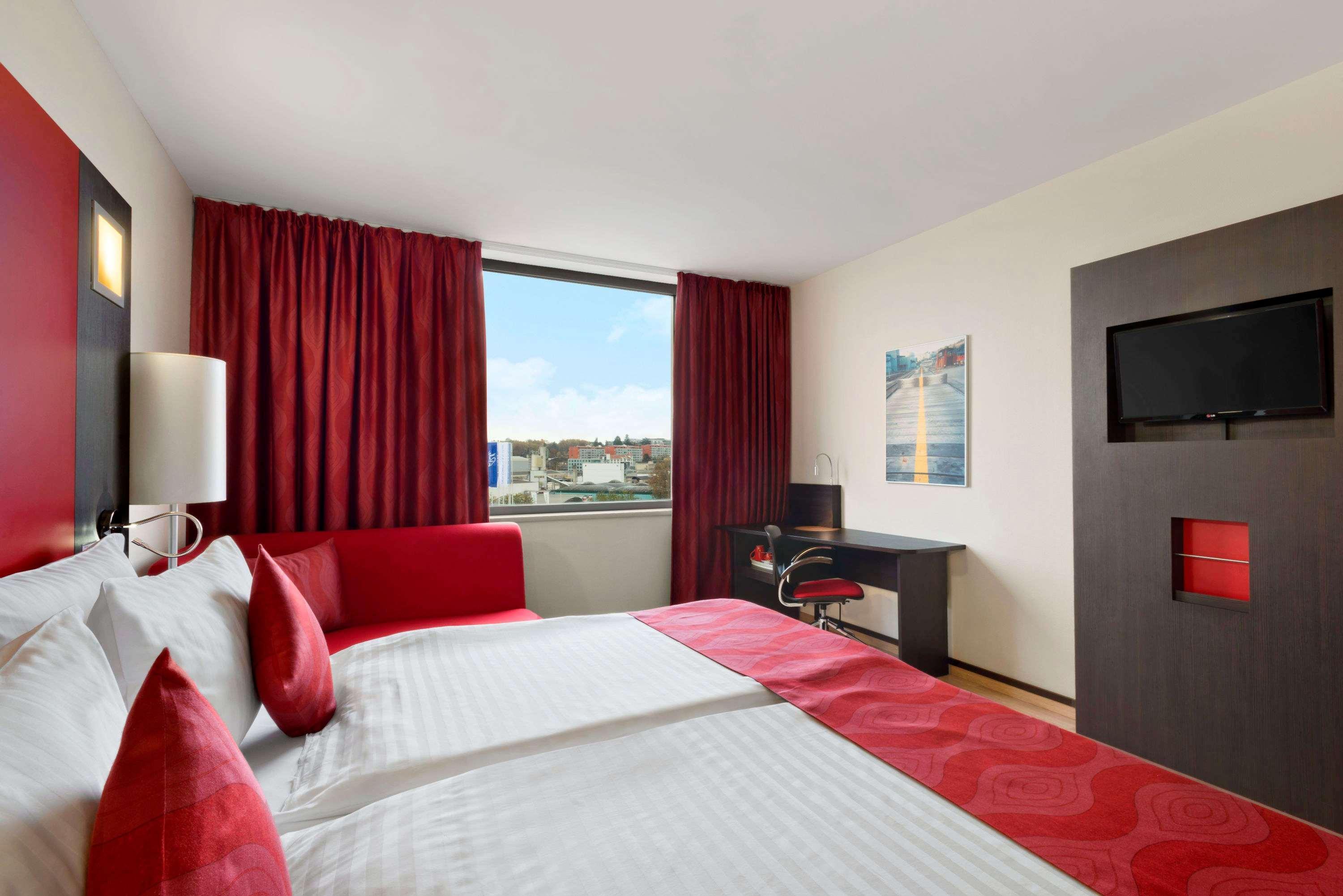 Ramada Encore By Wyndham Geneva Carouge Zewnętrze zdjęcie