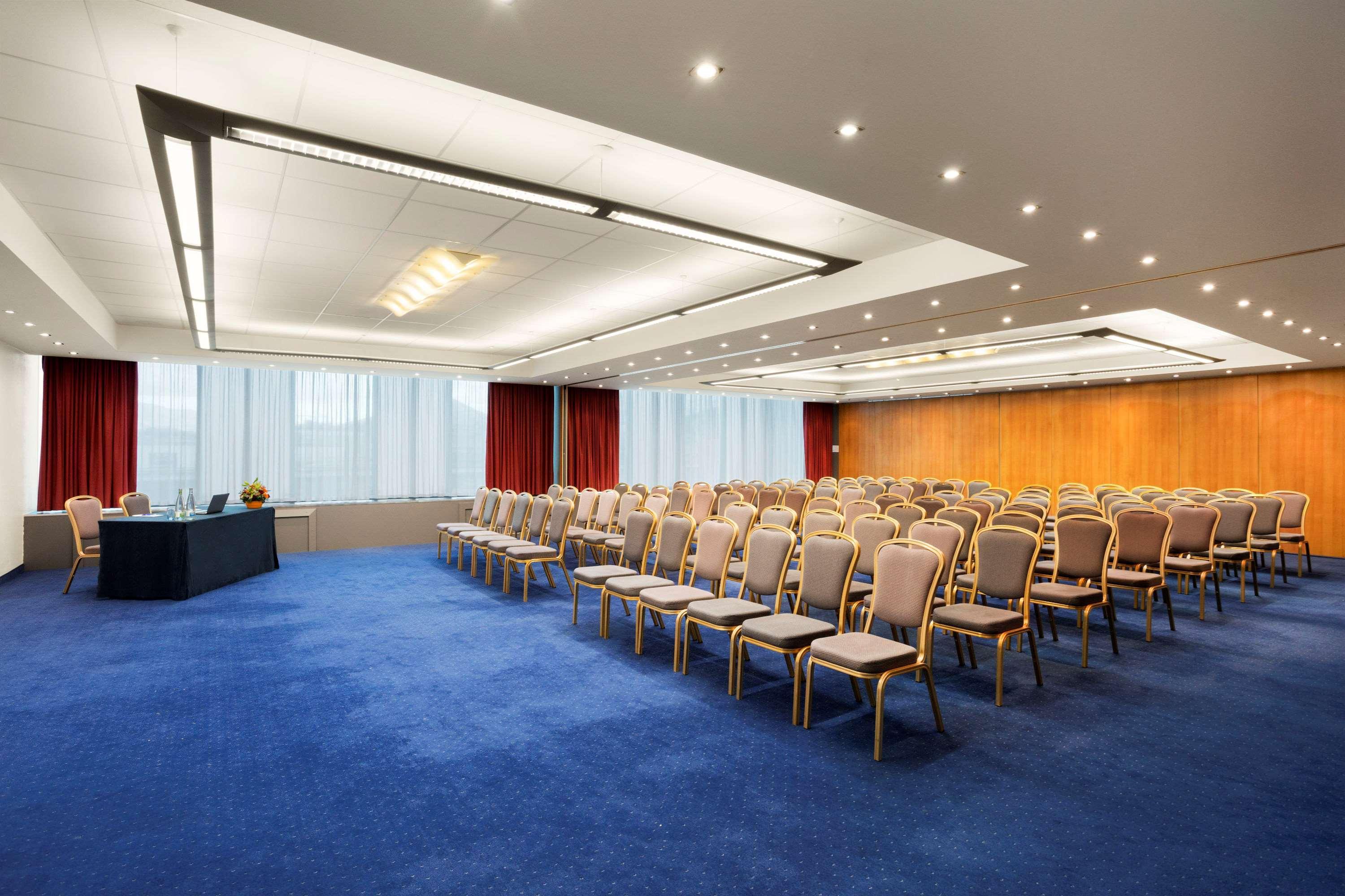 Ramada Encore By Wyndham Geneva Carouge Zewnętrze zdjęcie